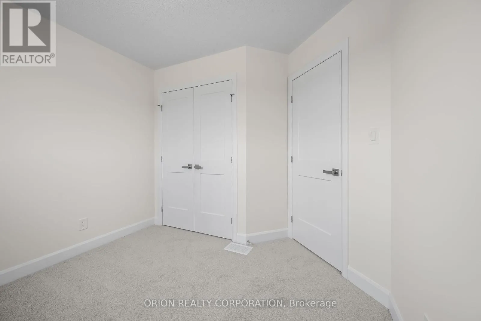 414 BUCKTHORN DRIVE