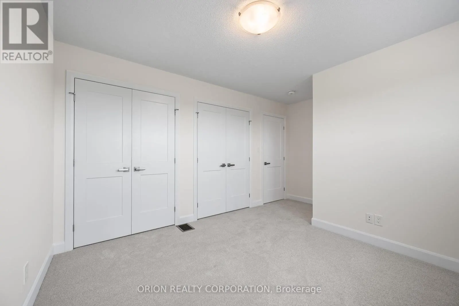 414 BUCKTHORN DRIVE