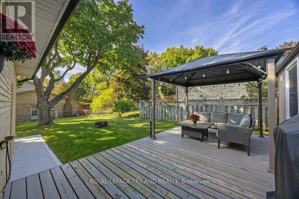 28 MCTAGGART CRESCENT