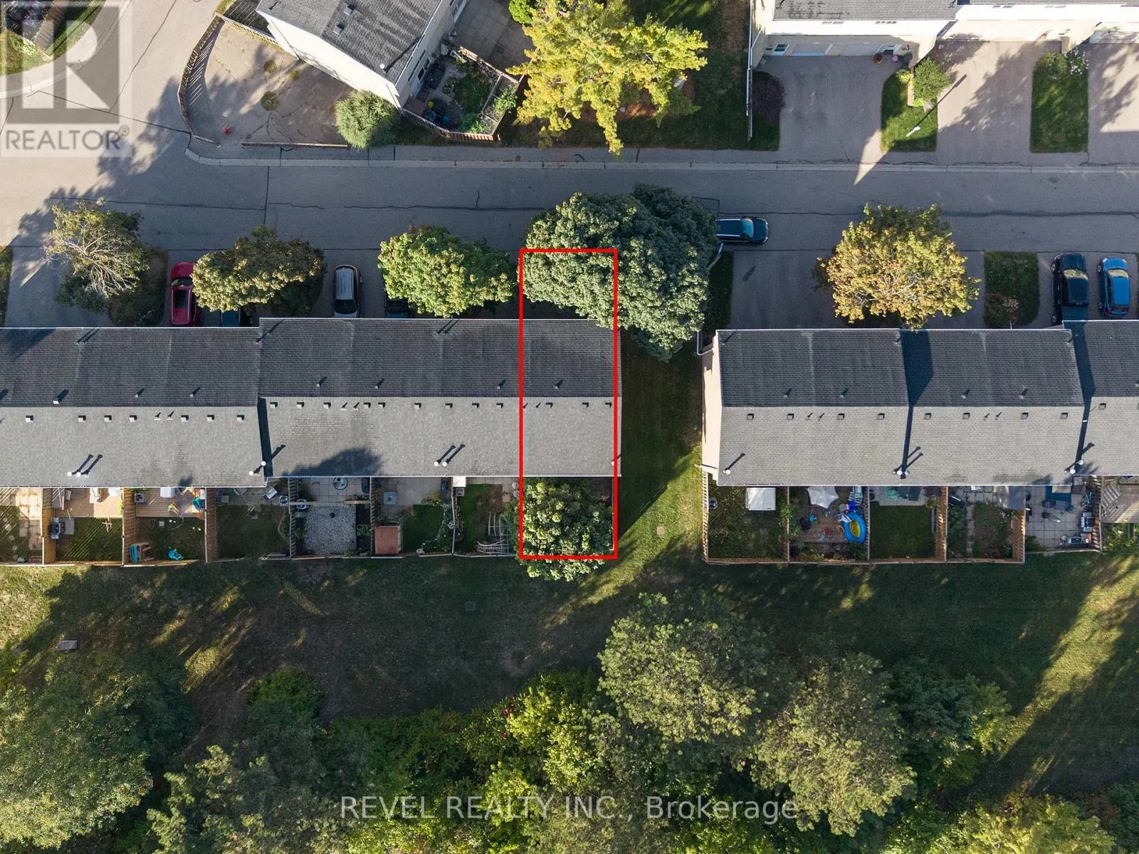 A - 279 STANLEY STREET