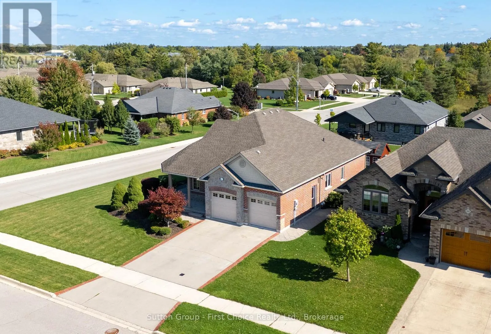 211 SUNSET DRIVE
