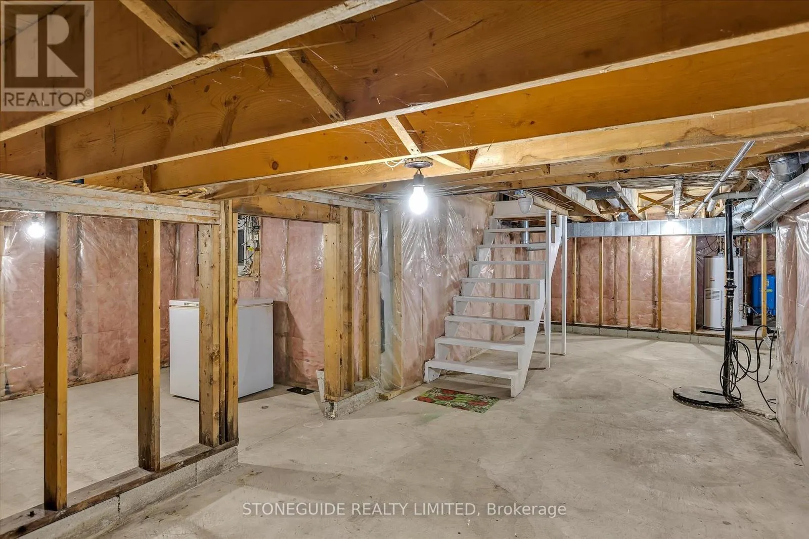 409 GIFFORD DRIVE