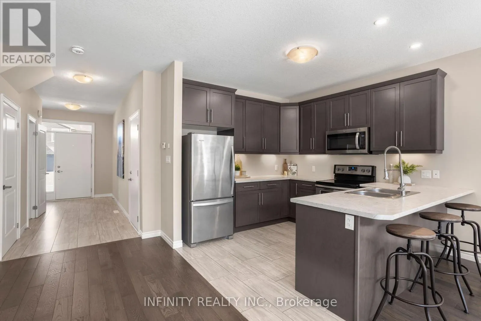 2018 CLAYRIDGE WAY