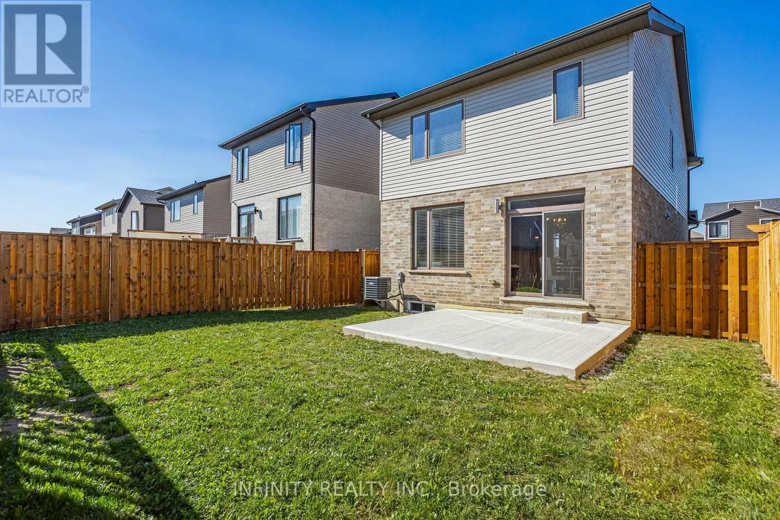2018 CLAYRIDGE WAY