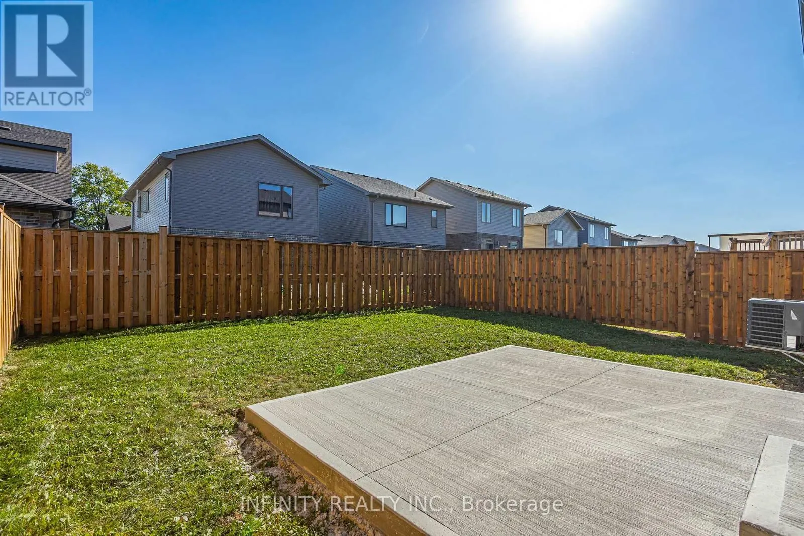 2018 CLAYRIDGE WAY