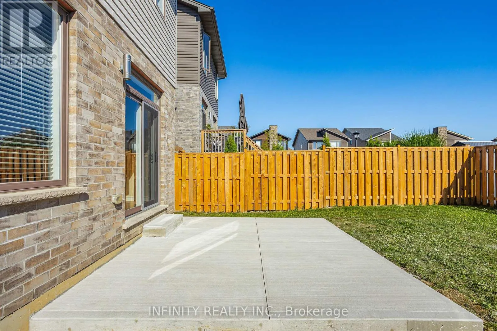 2018 CLAYRIDGE WAY