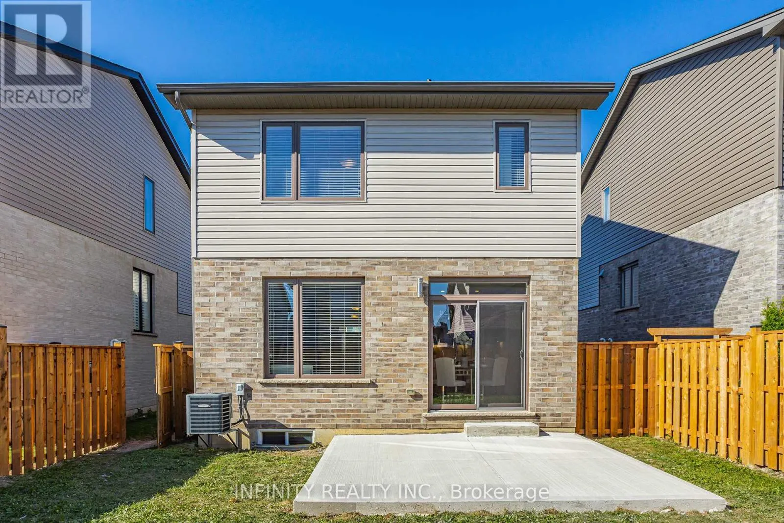 2018 CLAYRIDGE WAY