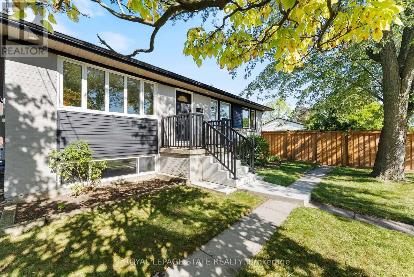 103 WISE CRESCENT