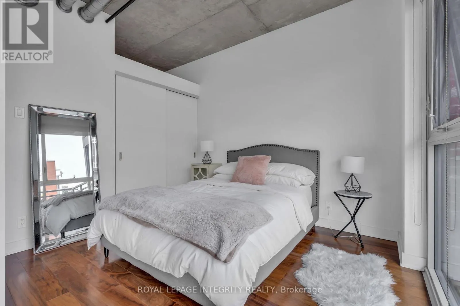 610 - 360 MCLEOD STREET