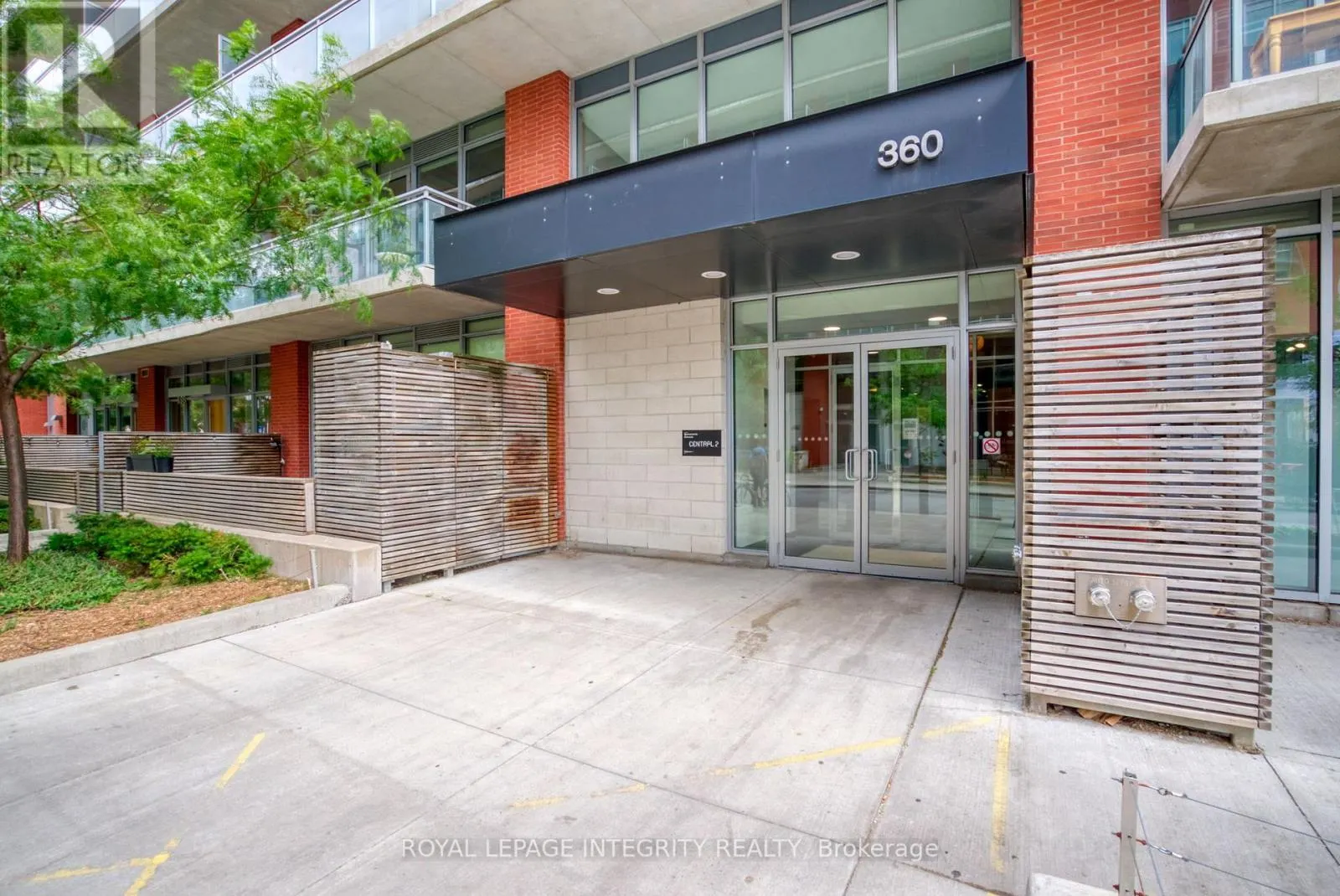 610 - 360 MCLEOD STREET