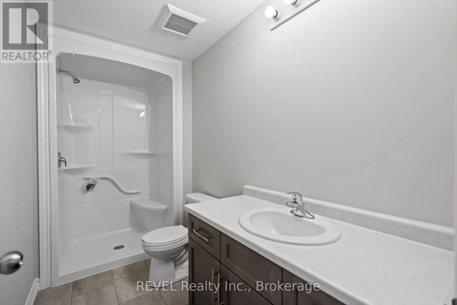 210 WELLANDVALE DRIVE