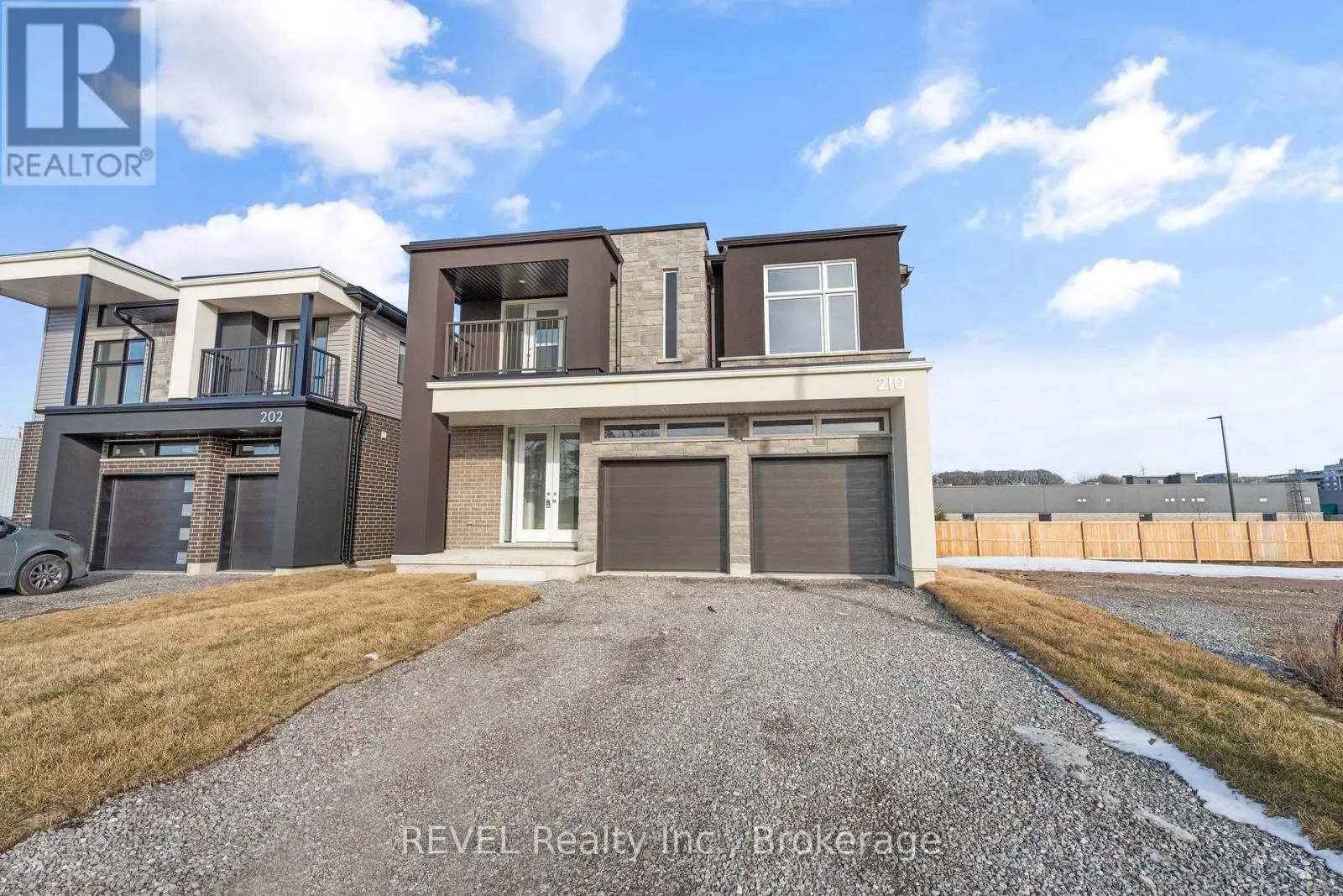 210 WELLANDVALE DRIVE