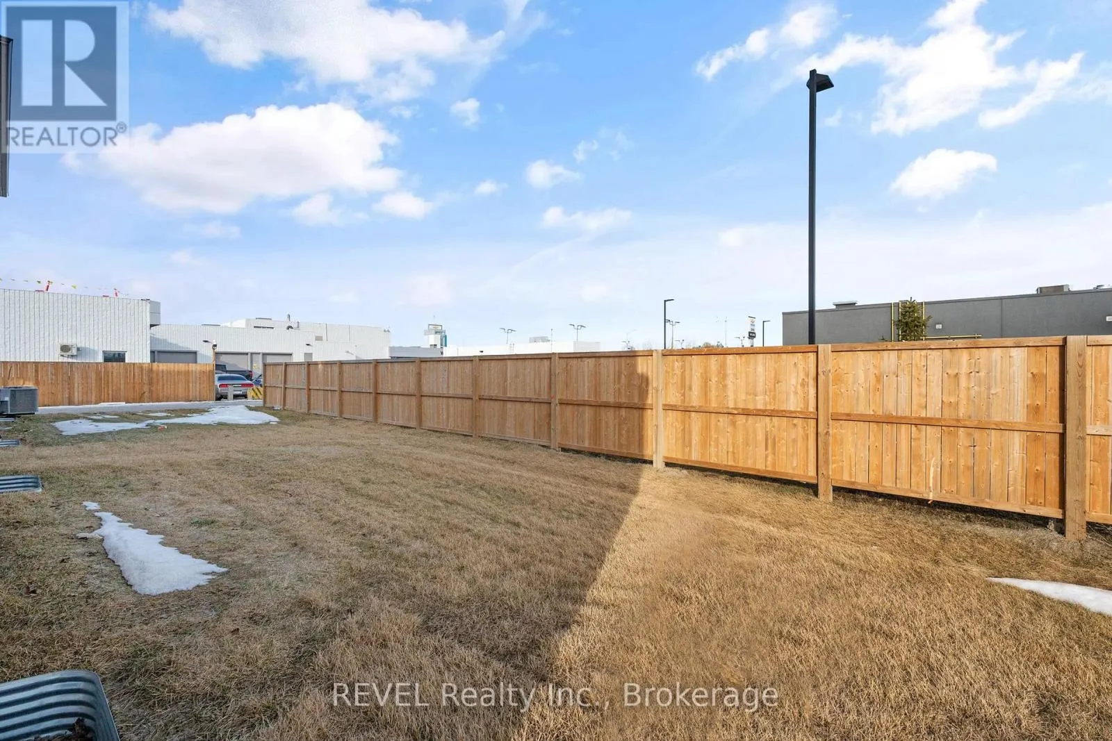 210 WELLANDVALE DRIVE