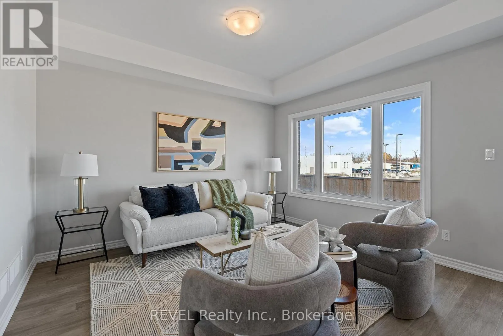 210 WELLANDVALE DRIVE