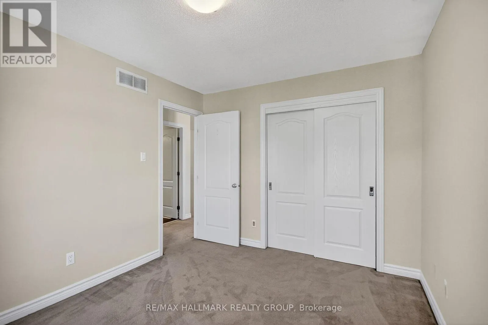 272 BROXBURN CRESCENT