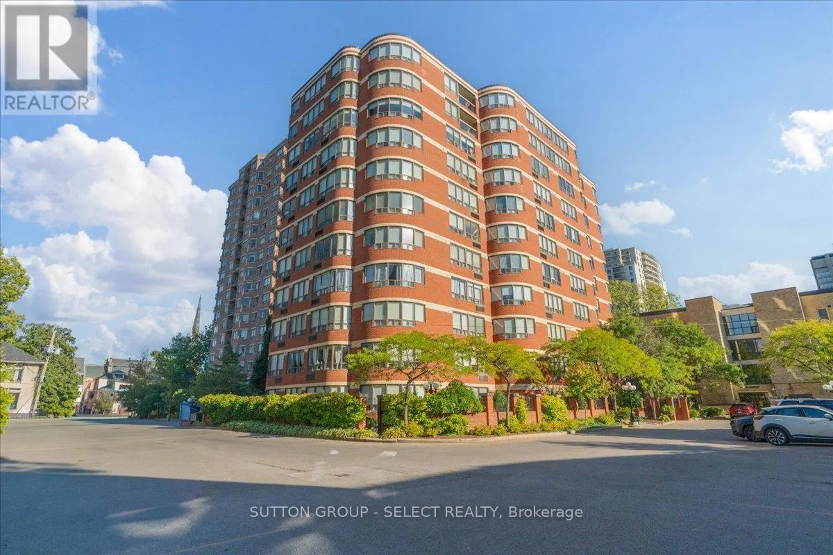 903 - 7 PICTON STREET, #903