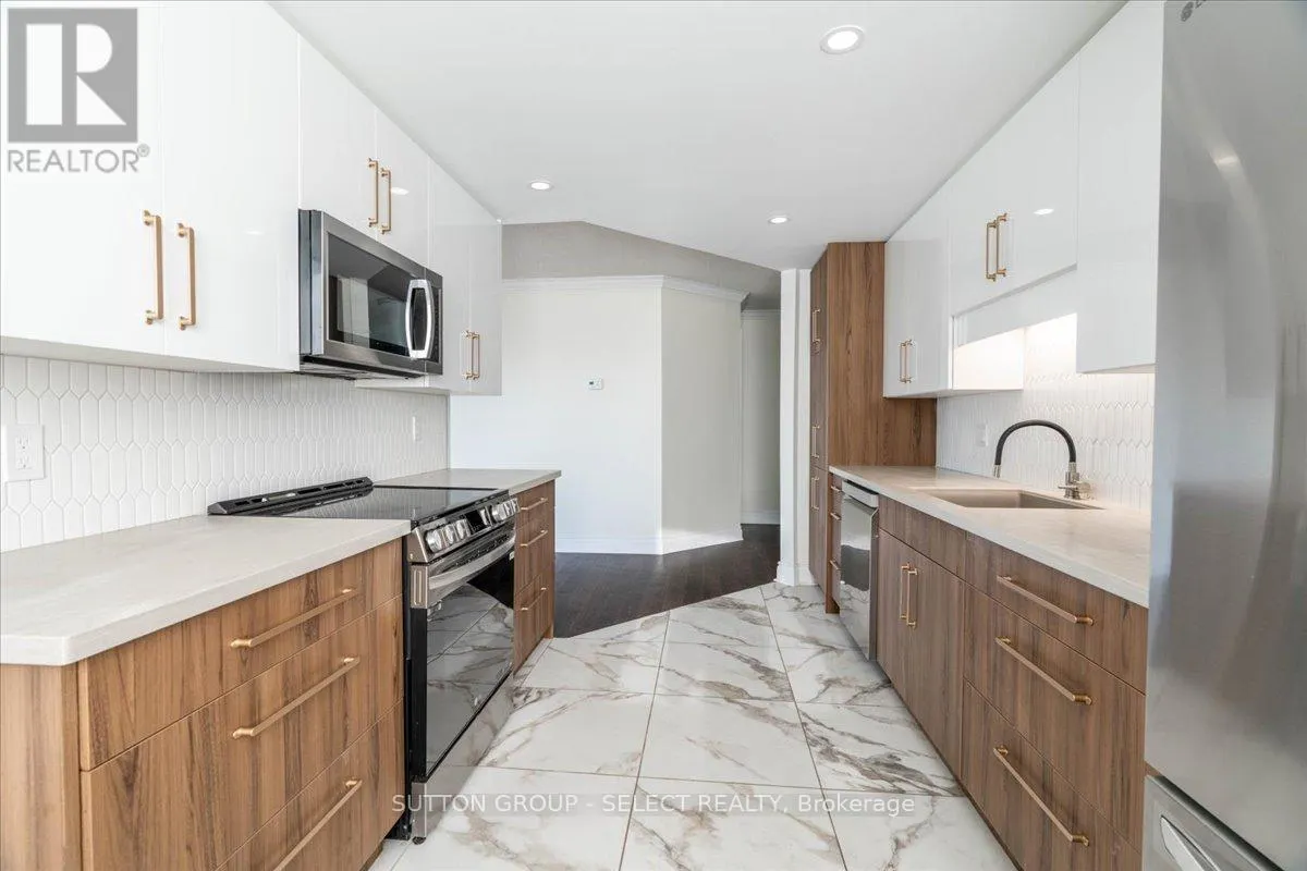 903 - 7 PICTON STREET, #903