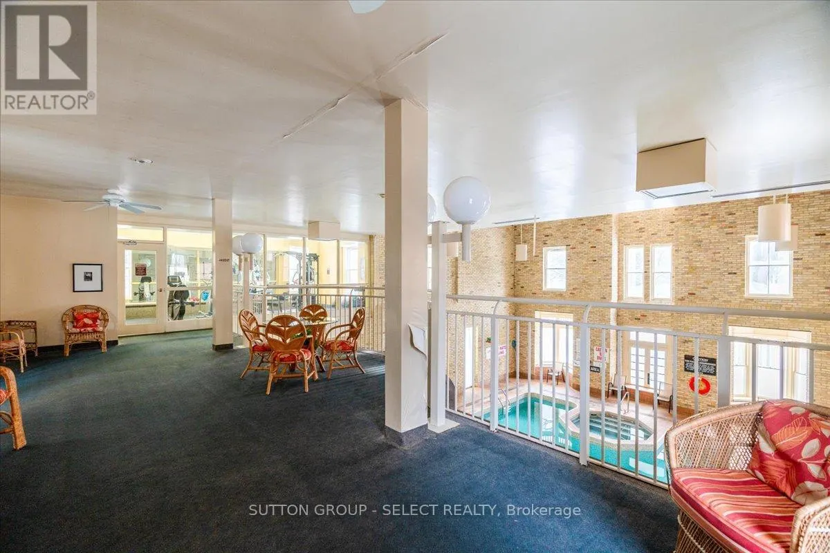 903 - 7 PICTON STREET, #903