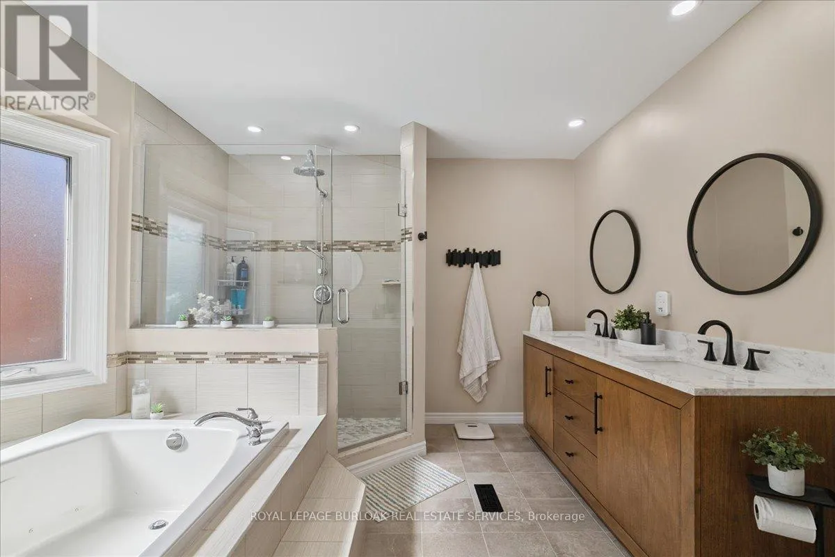 44 SUNVALE PLACE