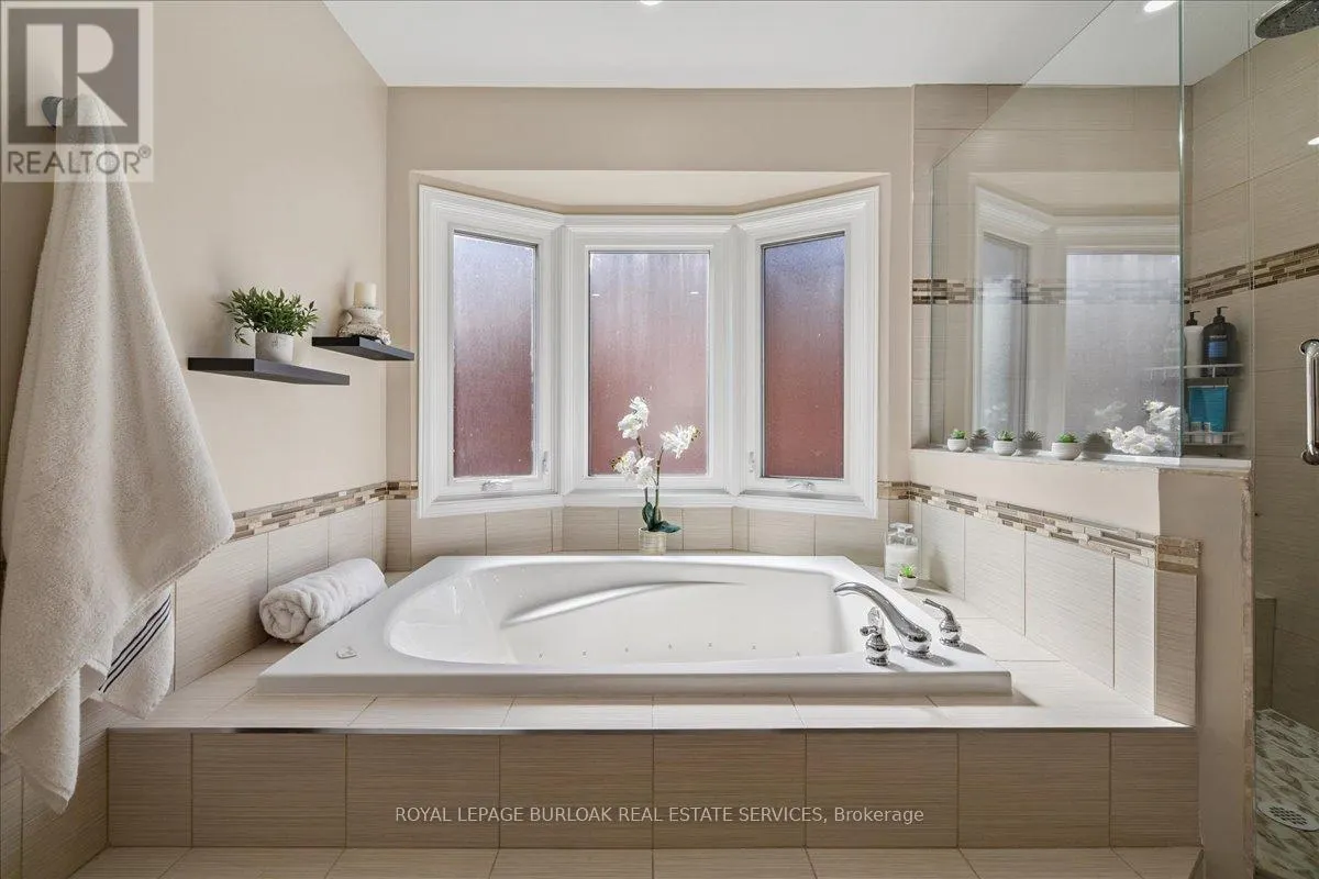 44 SUNVALE PLACE