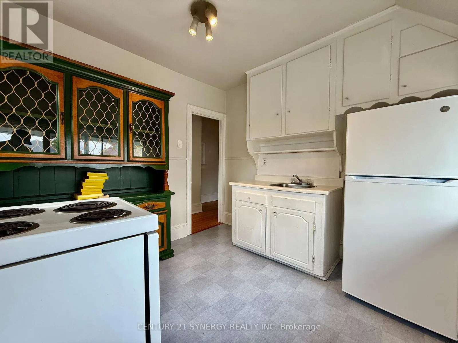 2 - 4 GOULD STREET