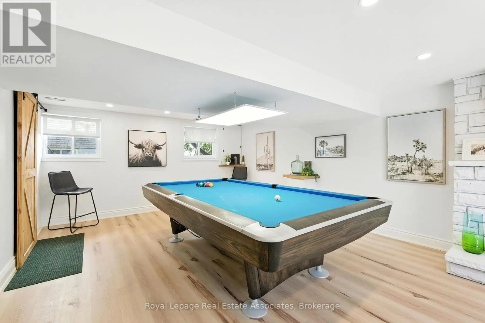 4 NASHUA DRIVE