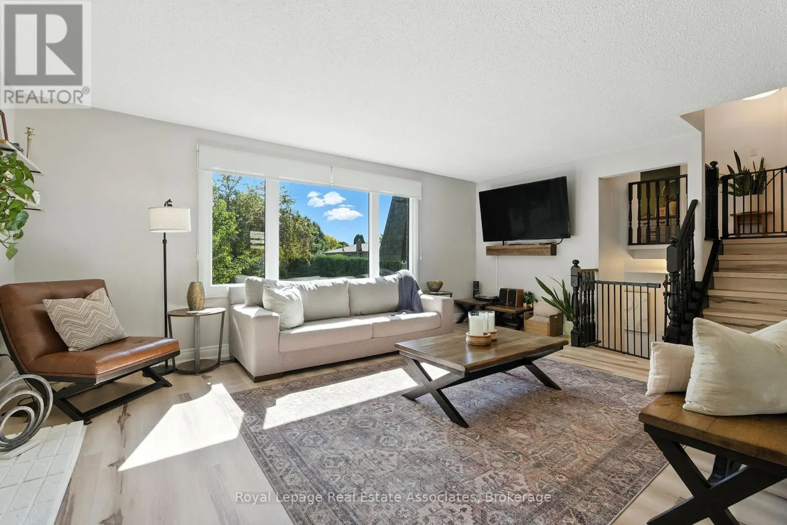 4 NASHUA DRIVE