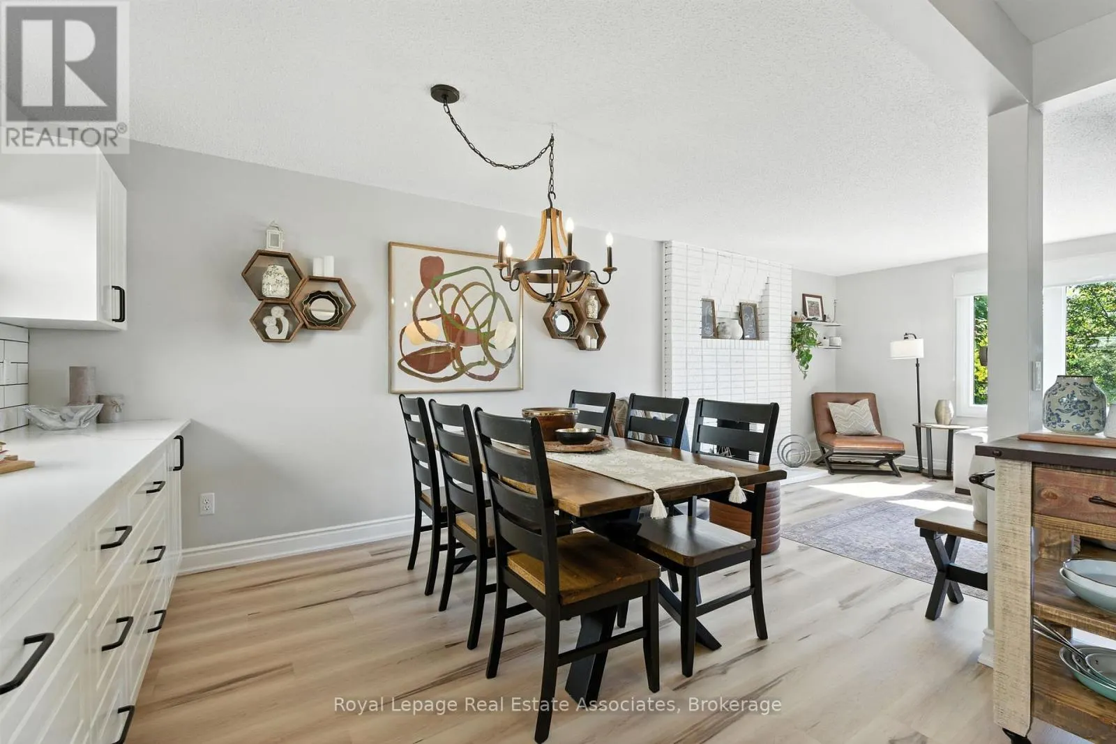 4 NASHUA DRIVE