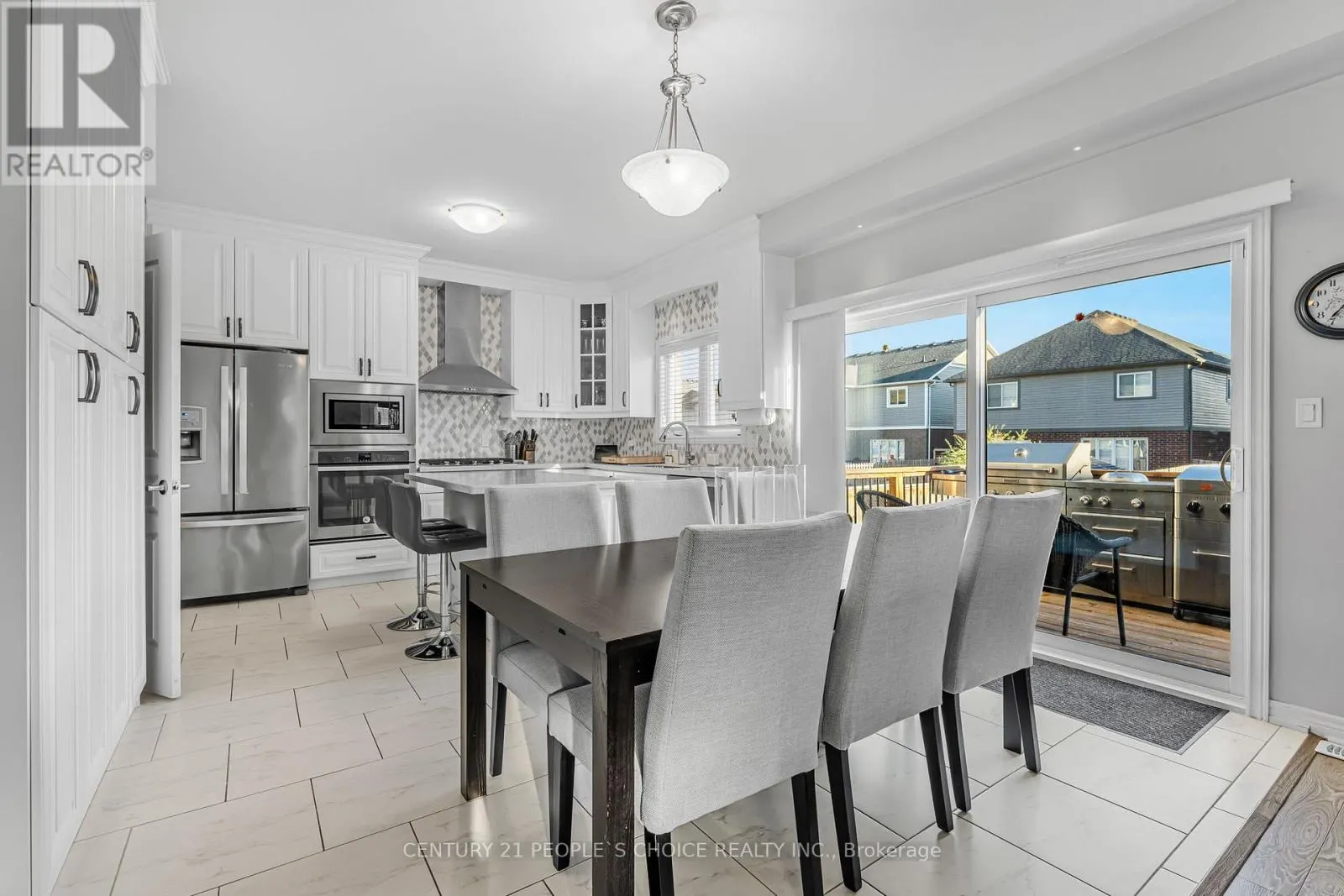 4 RILEY AVENUE