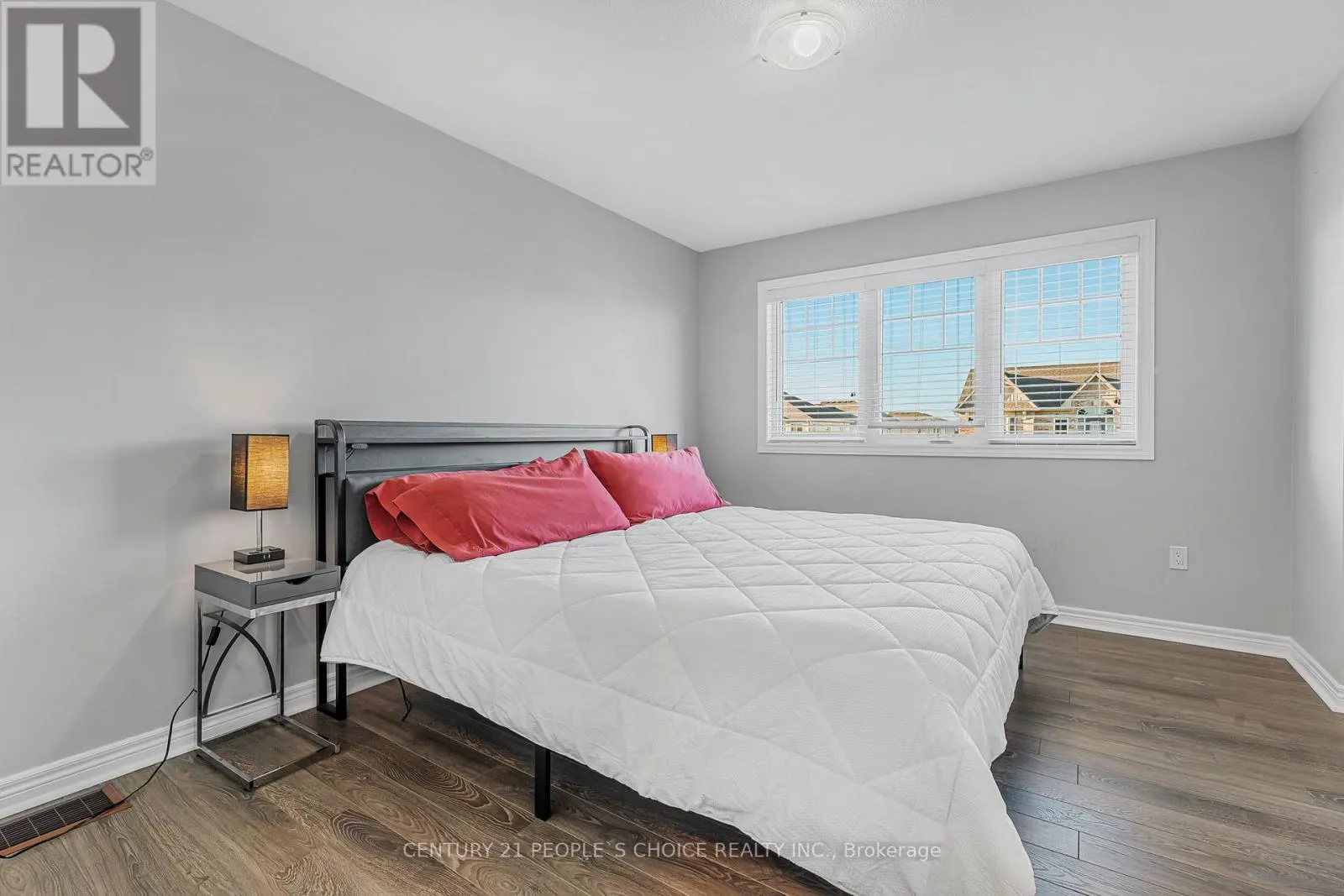 4 RILEY AVENUE