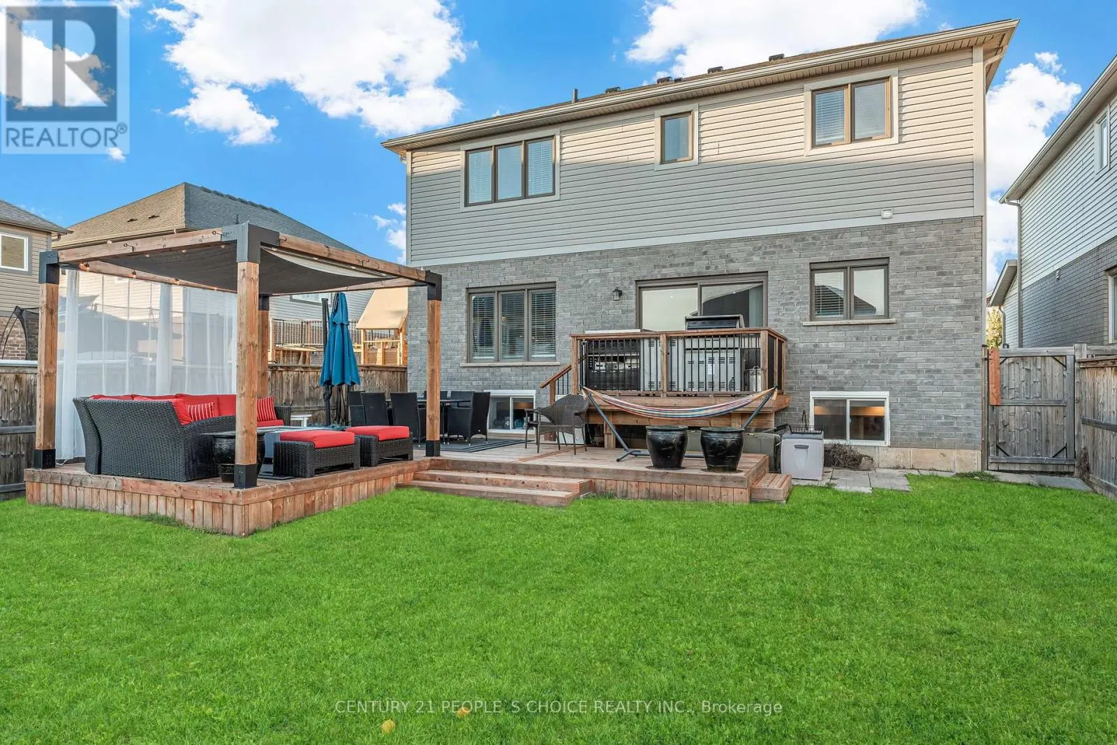 4 RILEY AVENUE
