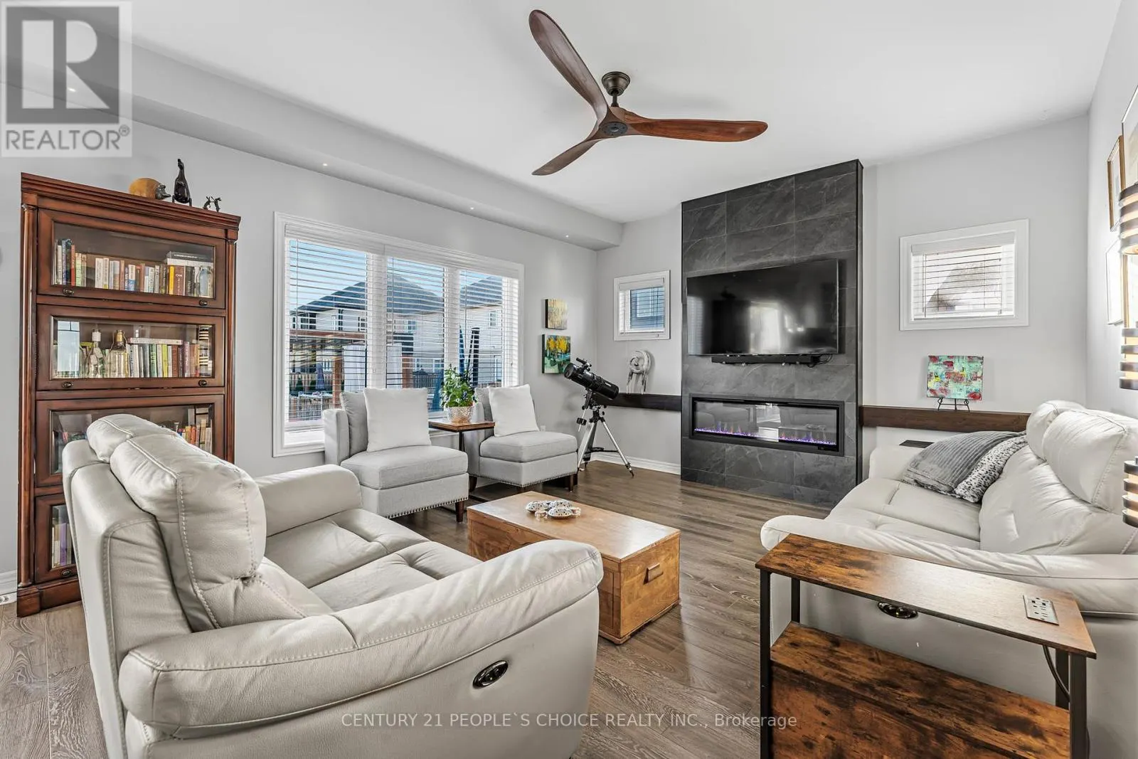 4 RILEY AVENUE