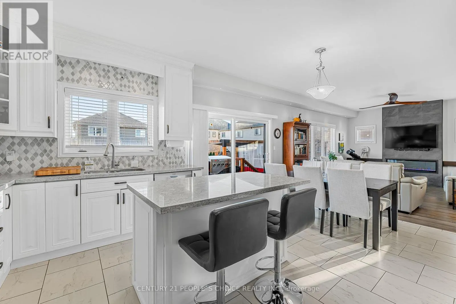 4 RILEY AVENUE