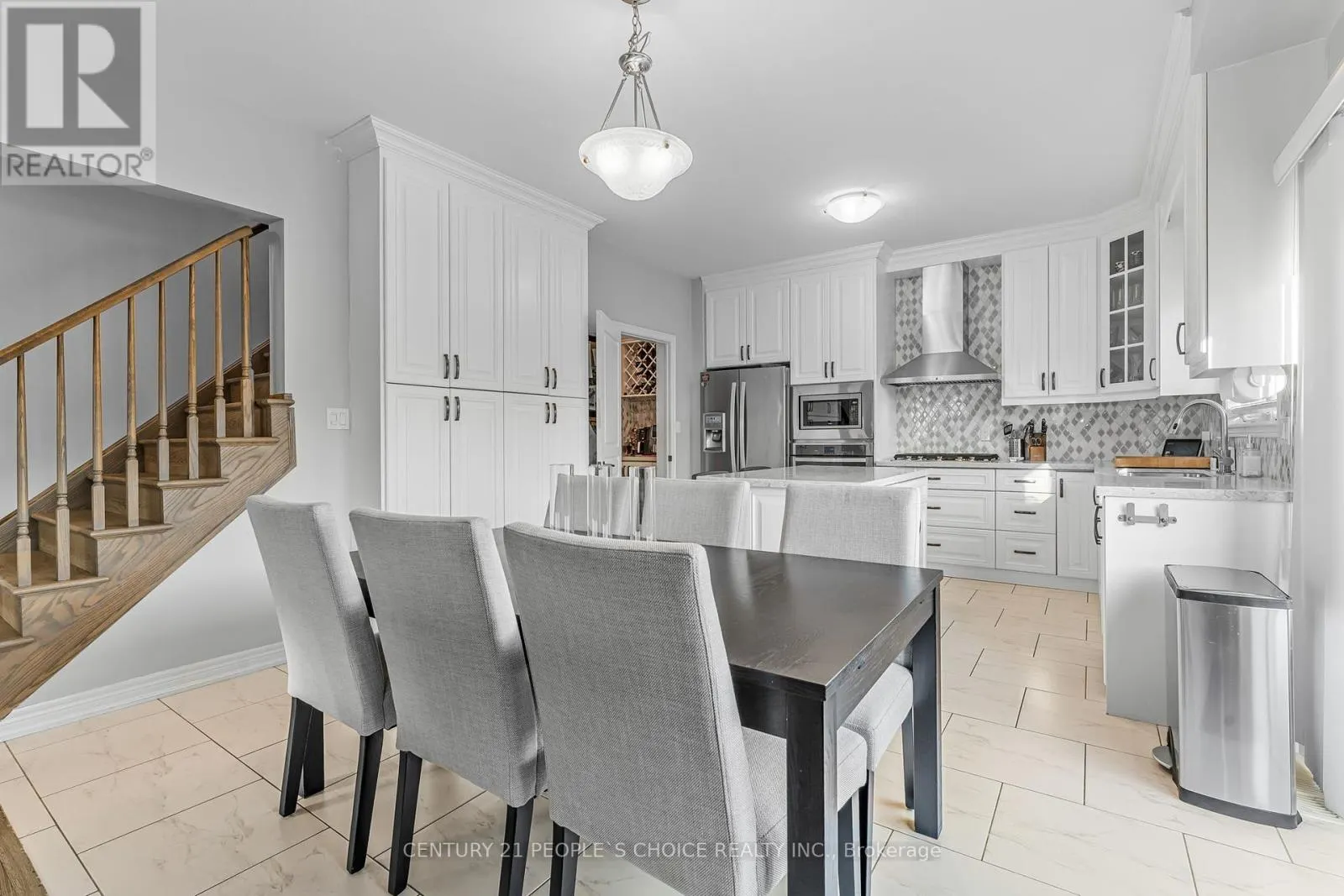 4 RILEY AVENUE