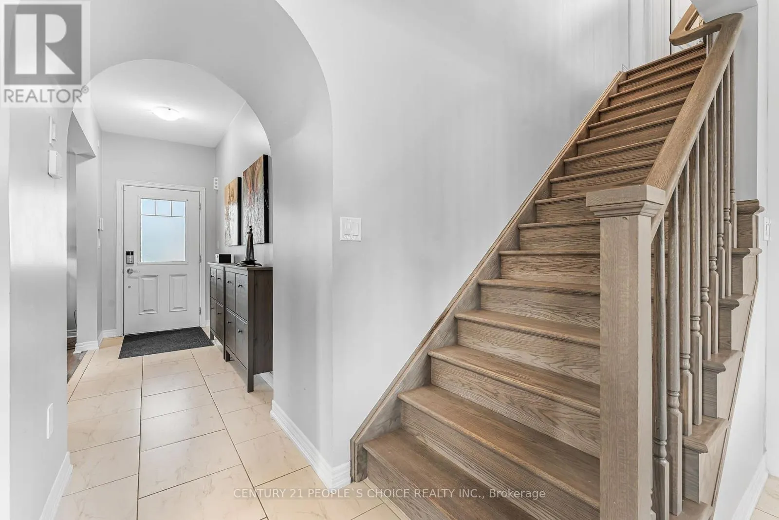 4 RILEY AVENUE