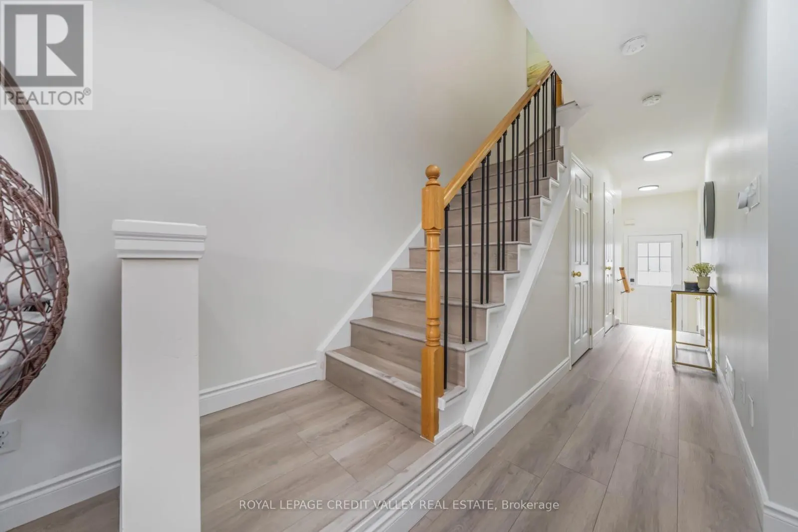 58 ROCKCLIFFE DRIVE