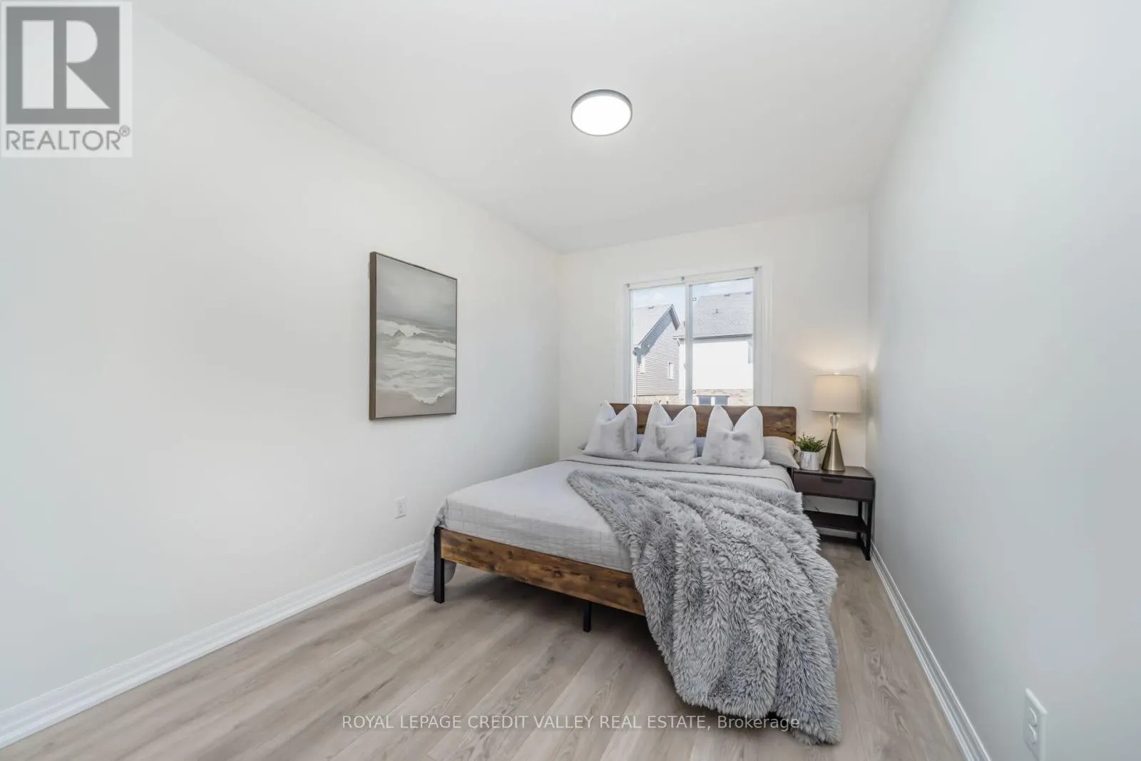 58 ROCKCLIFFE DRIVE