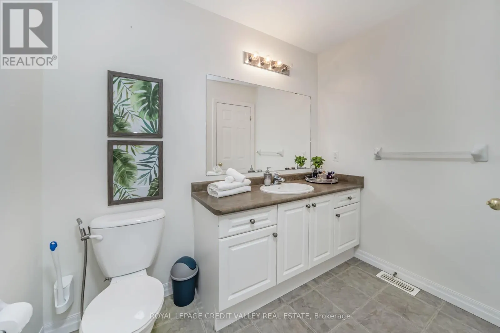 58 ROCKCLIFFE DRIVE