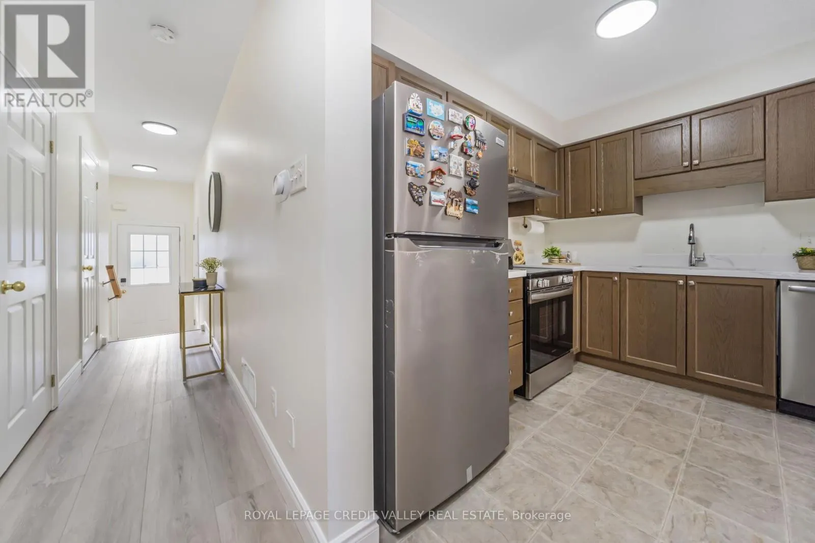 58 ROCKCLIFFE DRIVE