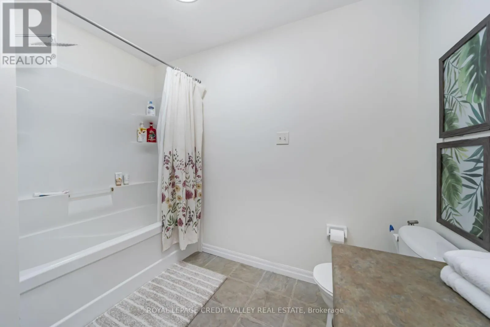 58 ROCKCLIFFE DRIVE