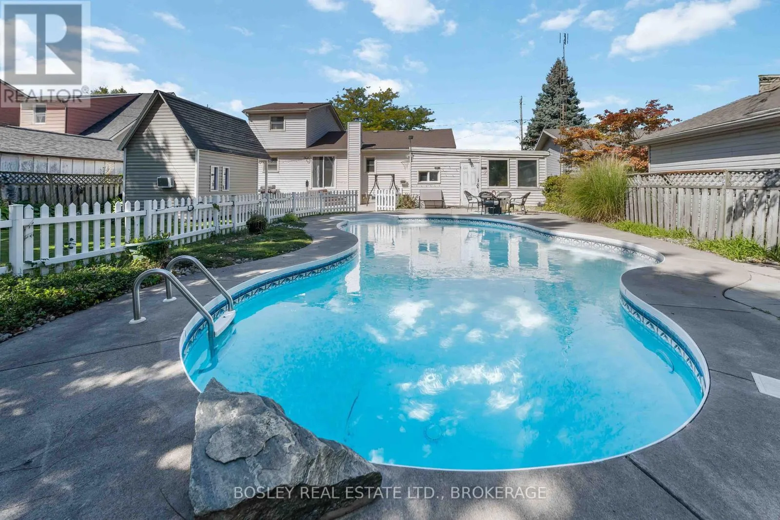 301 PELHAM ROAD