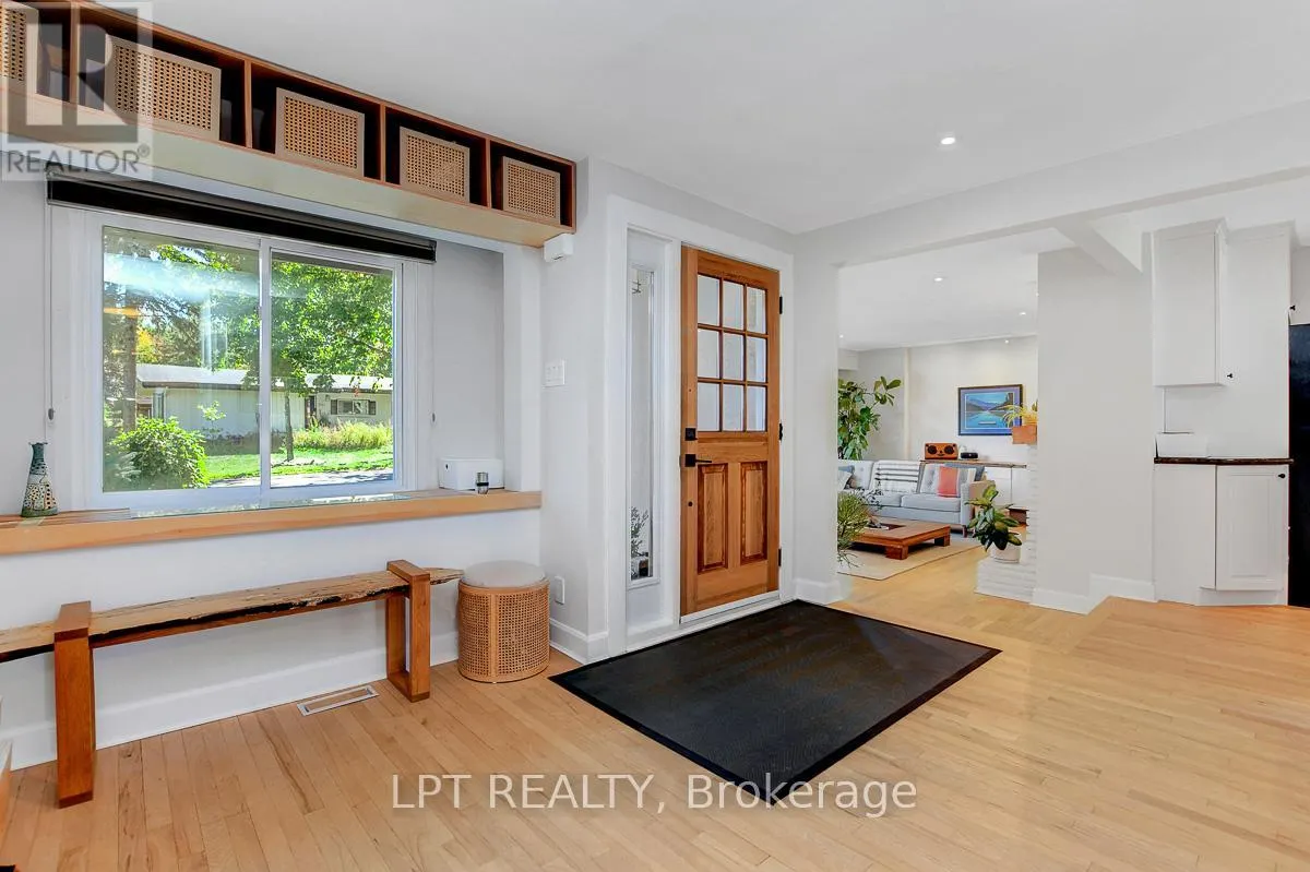 353 MOUNTBATTEN AVENUE