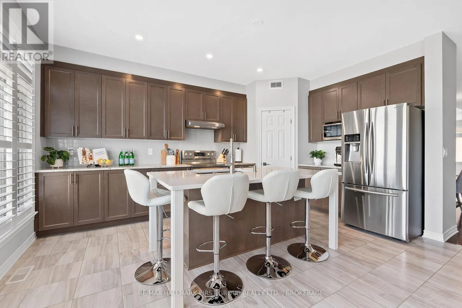 1107 WOODHAVEN DRIVE