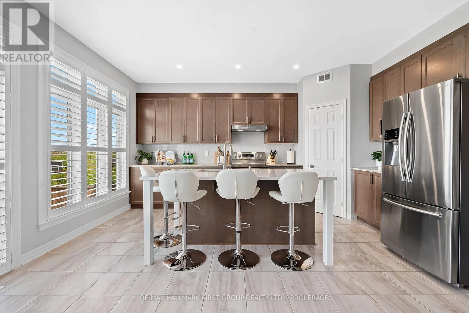 1107 WOODHAVEN DRIVE