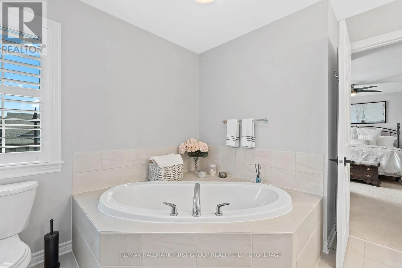 1107 WOODHAVEN DRIVE