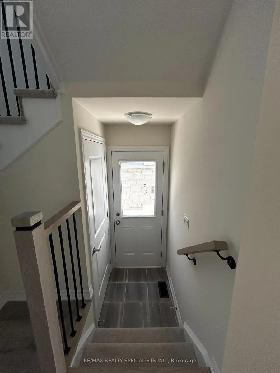 136 SANDERS ROAD