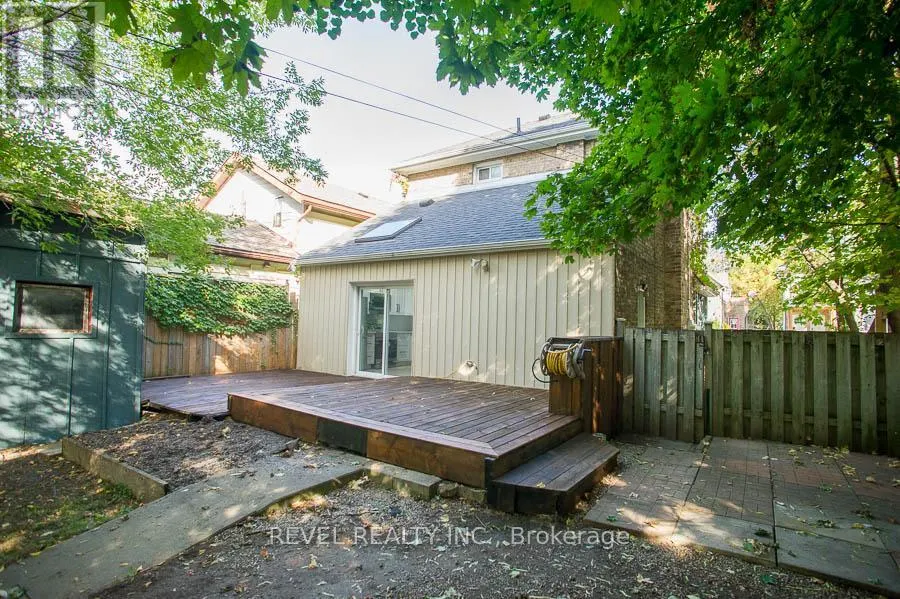 235 DARLING STREET