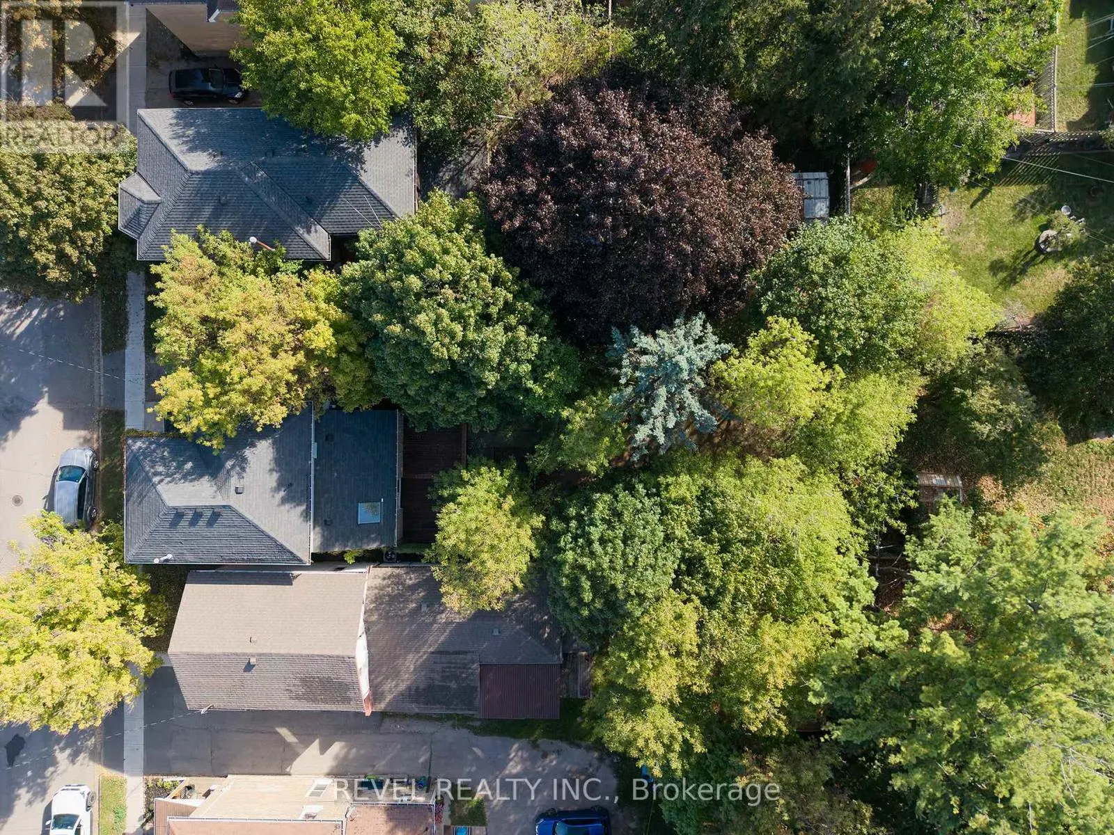 235 DARLING STREET
