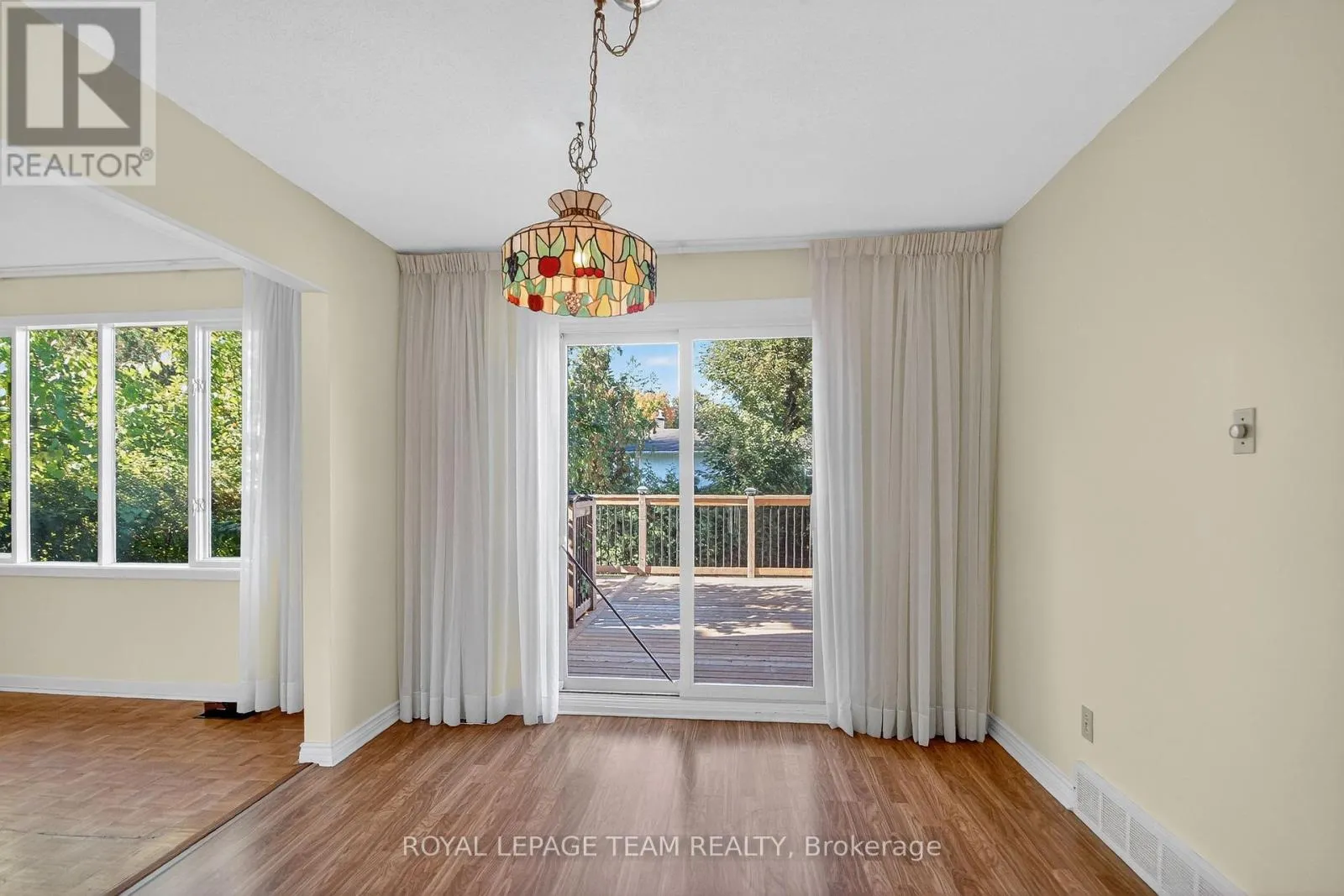 1264 MORRISON DRIVE