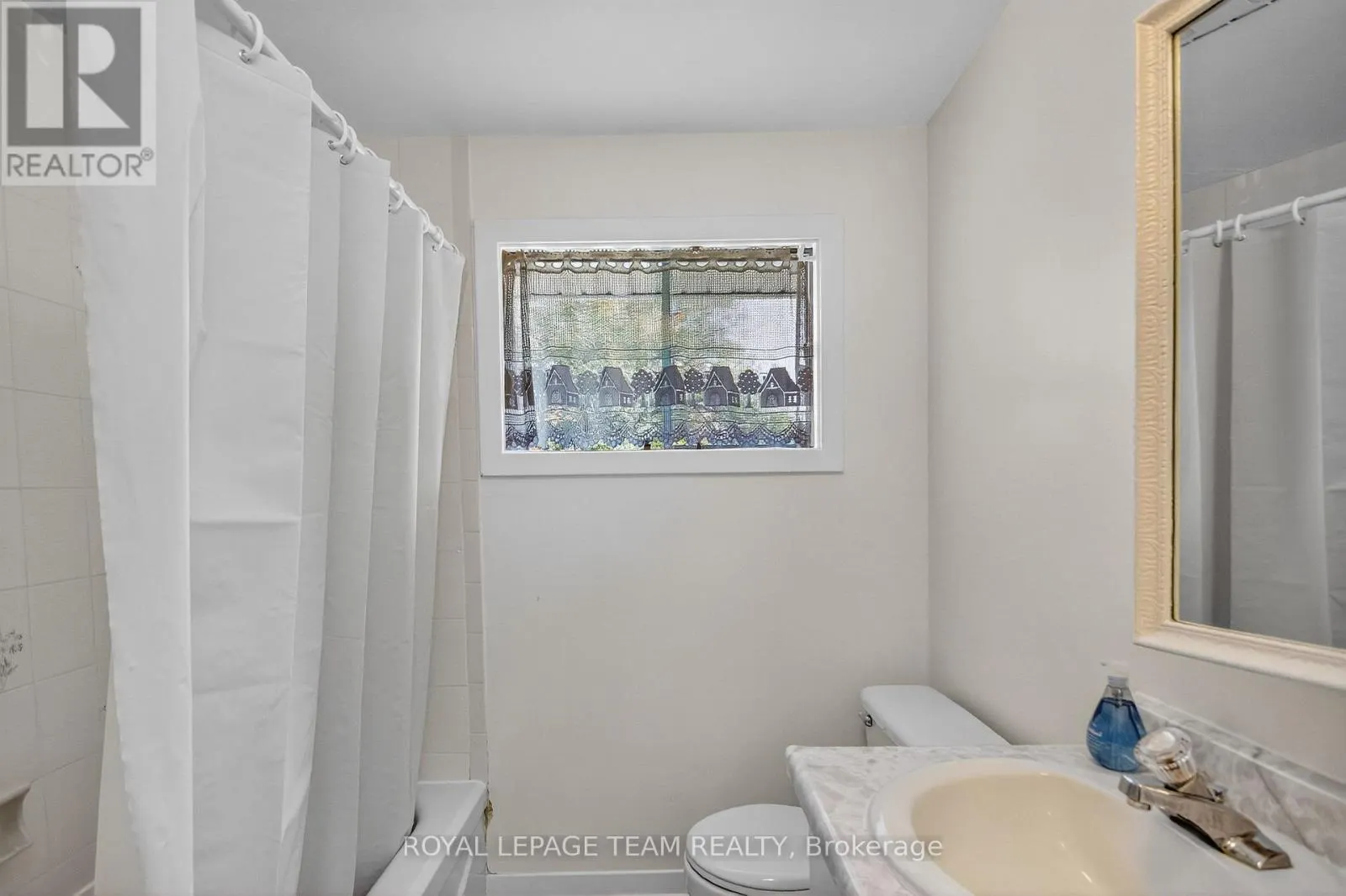 1264 MORRISON DRIVE